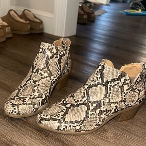 Express Snakeskin Pattern Ankle Booties